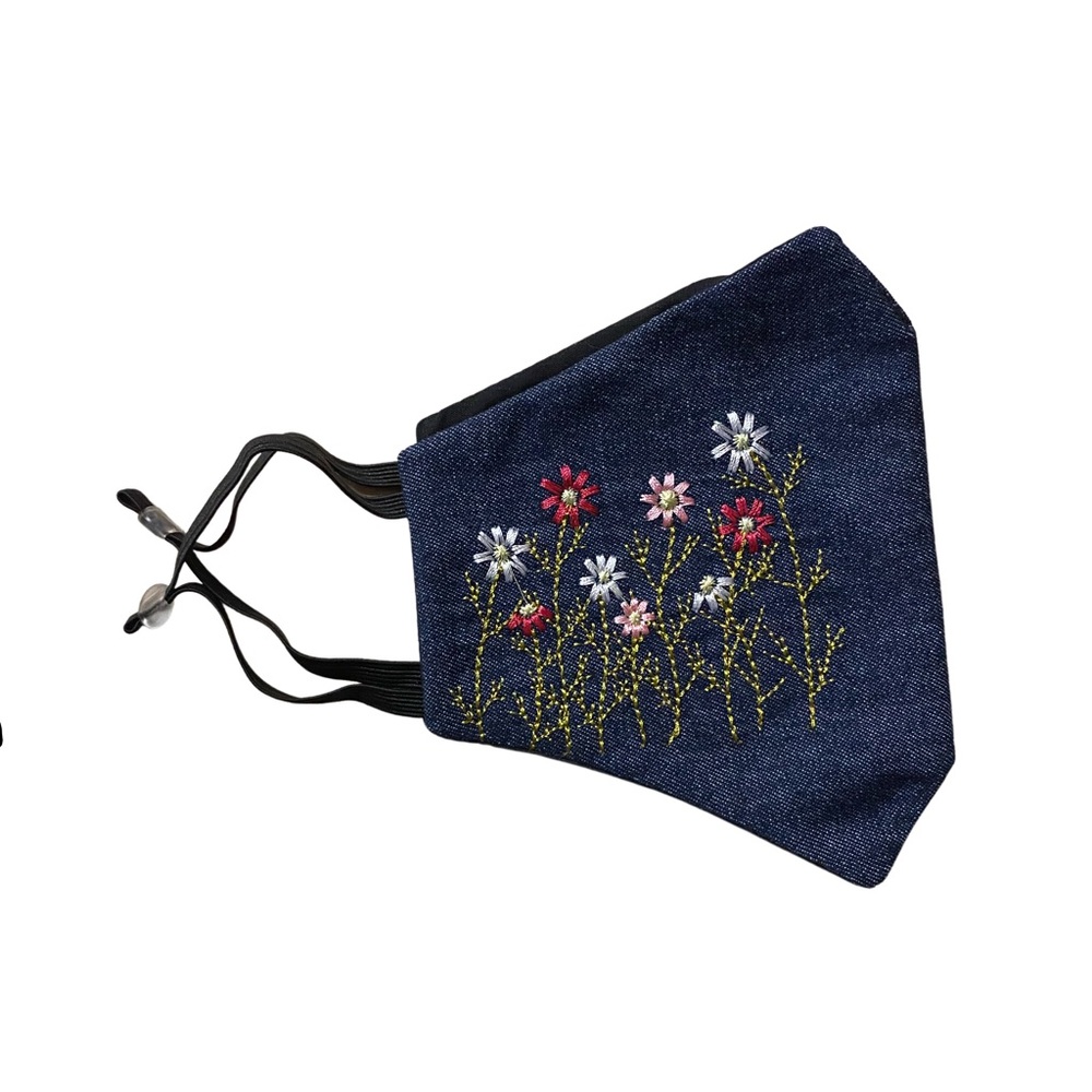 💙 Stay safe with handmade embroidered mask! 🌼